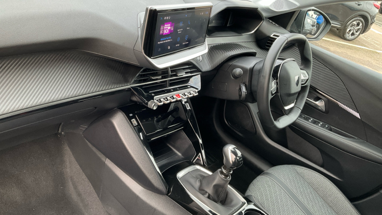 Peugeot 208 1.2 PureTech 100 Allure 5dr Petrol Hatchback